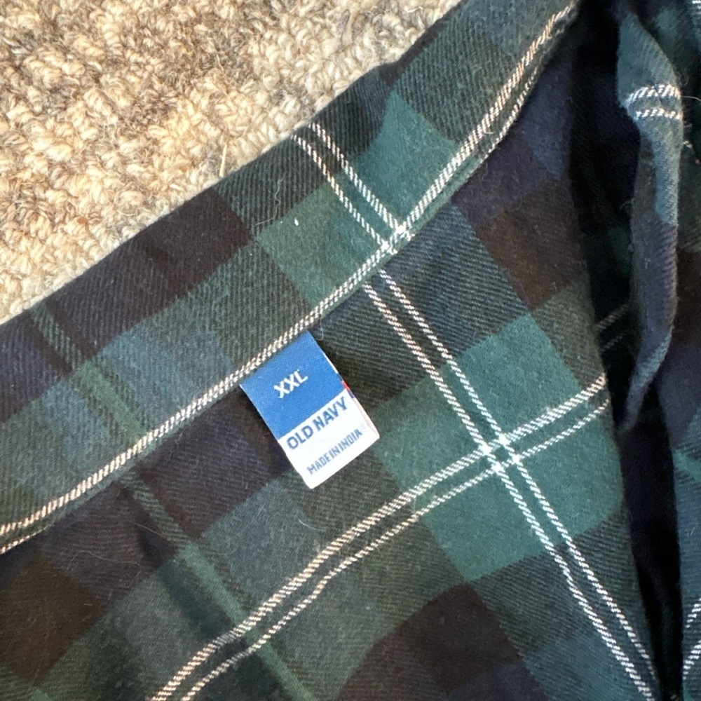 Old Navy Women's Plaid Pajama Set - Green and Black - Picture 3 of 3